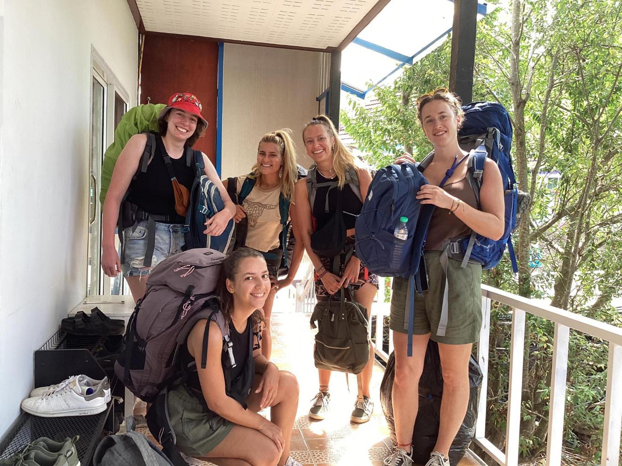 Sweed Dee Seaview Hostel Phi Phi Don Exterior foto