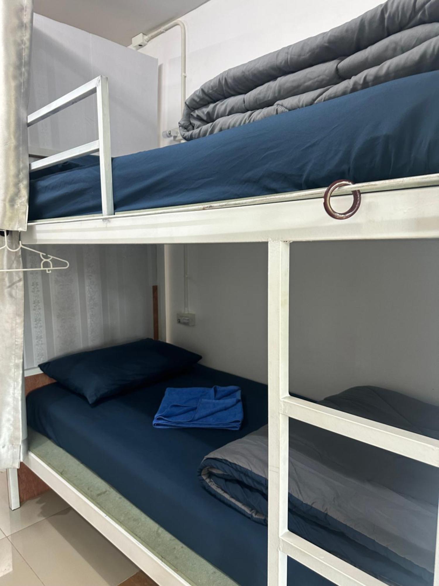 Sweed Dee Seaview Hostel Phi Phi Don Exterior foto